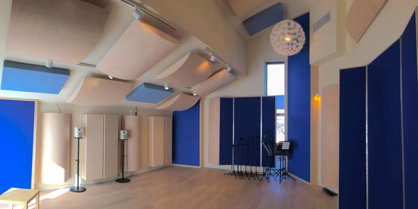 Recording room
